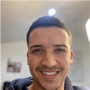 Soy estudiante de ingeniería mecánica. Altos conocimiento en matemáticas, física y tecnología. C1 en inglés (2 años en EE.UU)